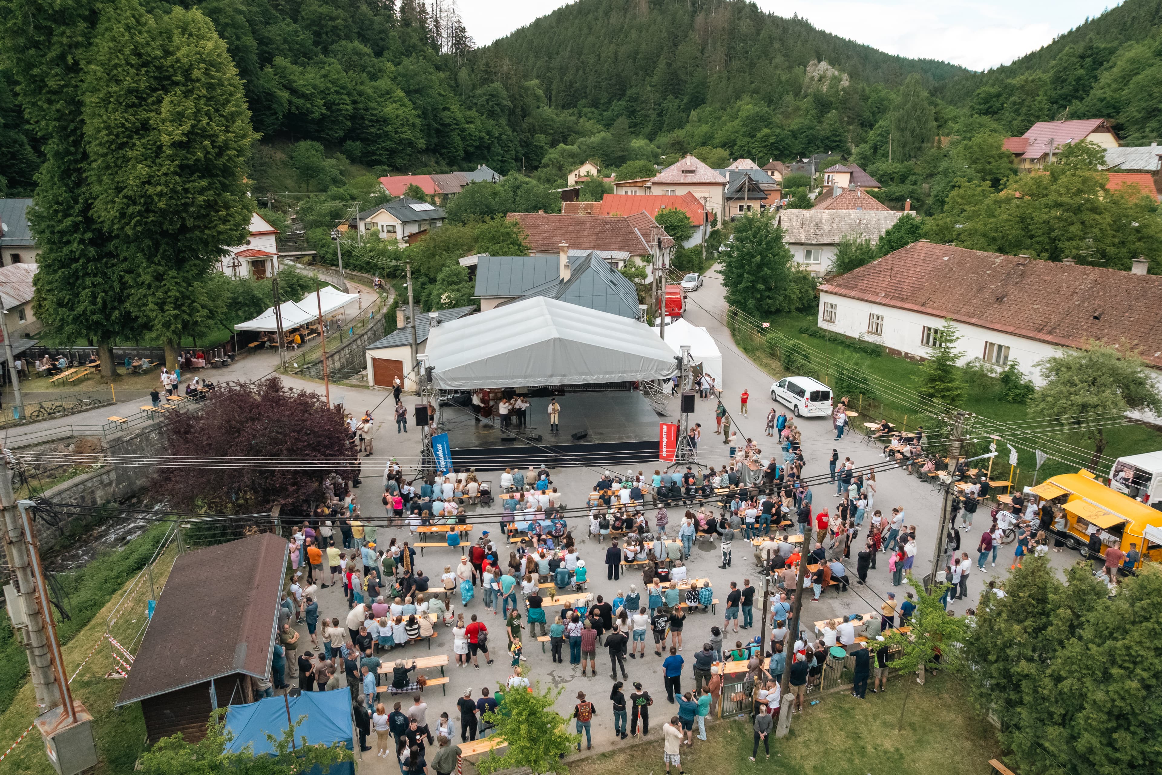 Námestie Ponická Huta počas podujatia